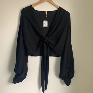 Balloon sleeve tie front top